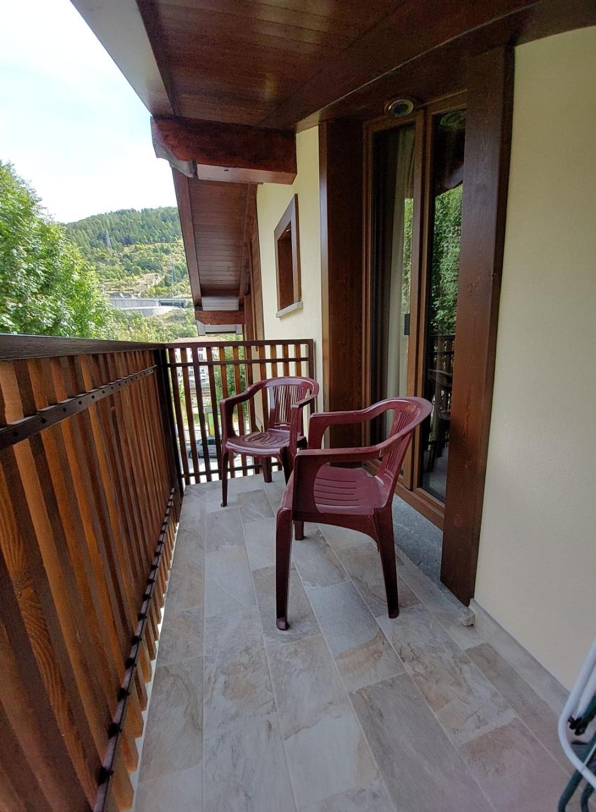 Residence Les Lacs Bardonecchia Eksteriør billede